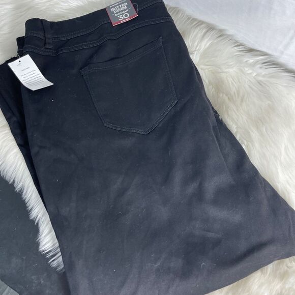 Avenue Butter Denim NWT Black Bootcut Jeans Scalloped Raw Hem Sz 30A - Picture 2 of 14